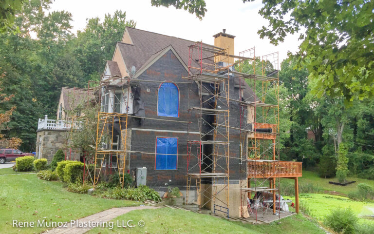 Stucco remediation, contractor, specialist in Walingford PA19086-26