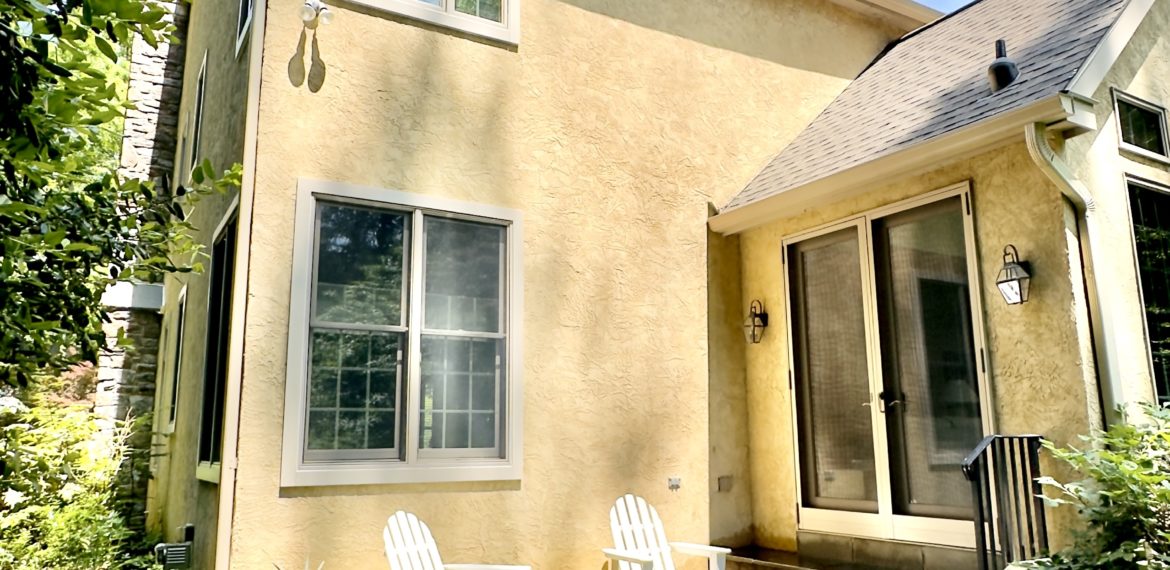 Stucco chimney and texture match