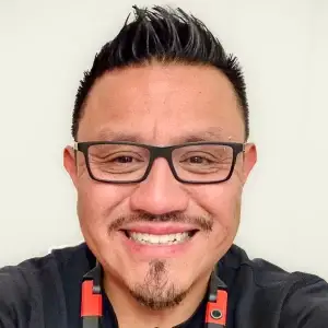 Jonathan Munoz owner/president