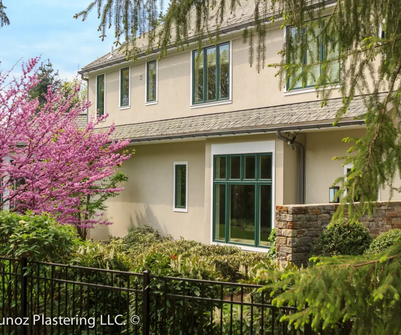 Acrylic residential stucco contractor, professional in Conshohocken PA 19428-10