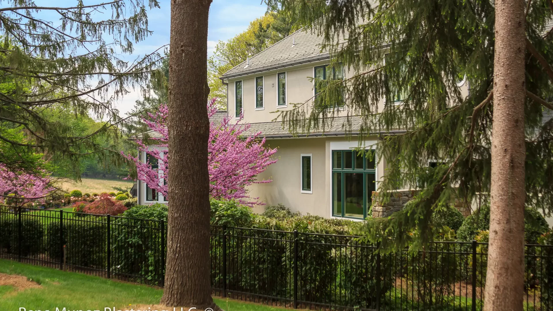 Professional  residential & commercial  Stucco plastering contractor near me, stucco installer in PA, Stucco Pro, Certified stucco company.