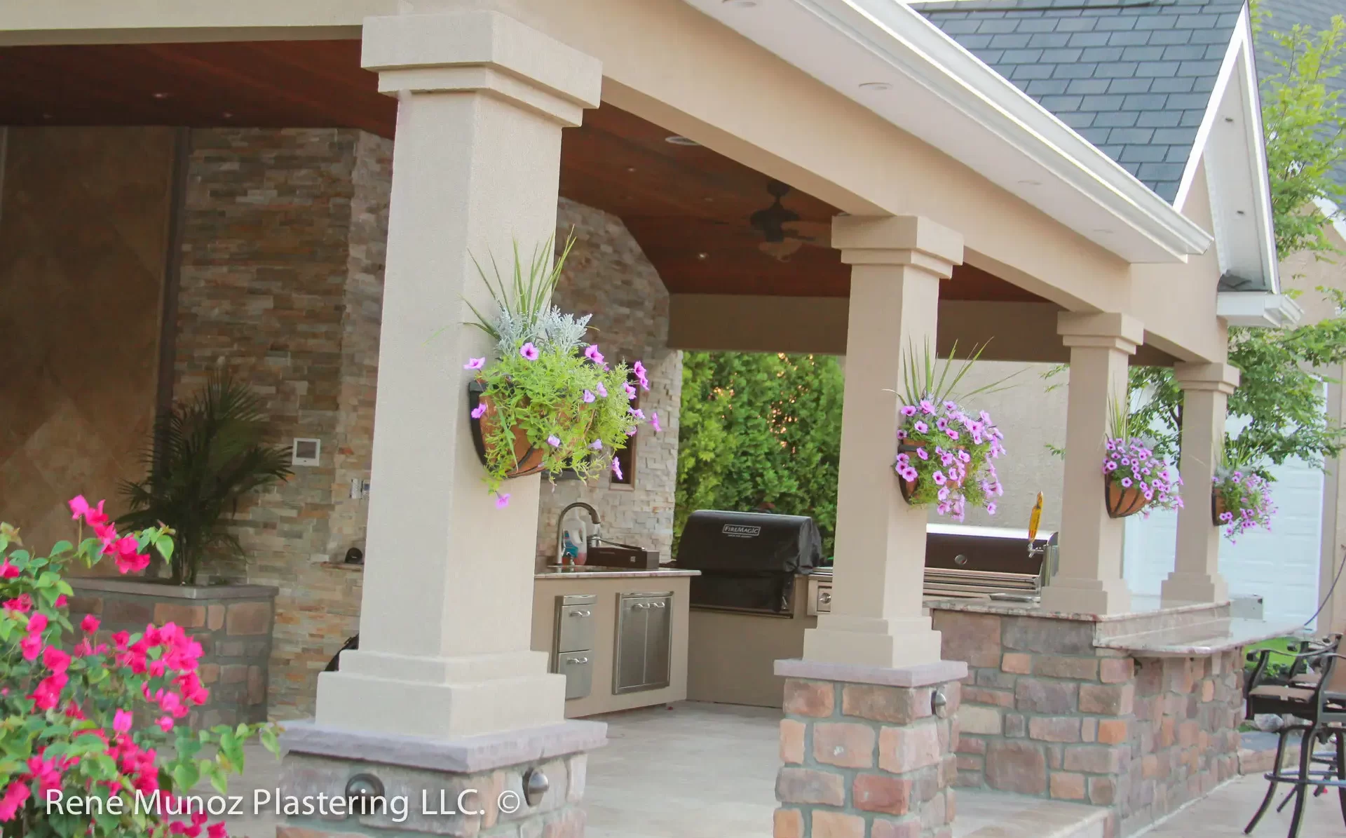 Acrylic stucco veneer stone contractor in Royersford PA 19468-1