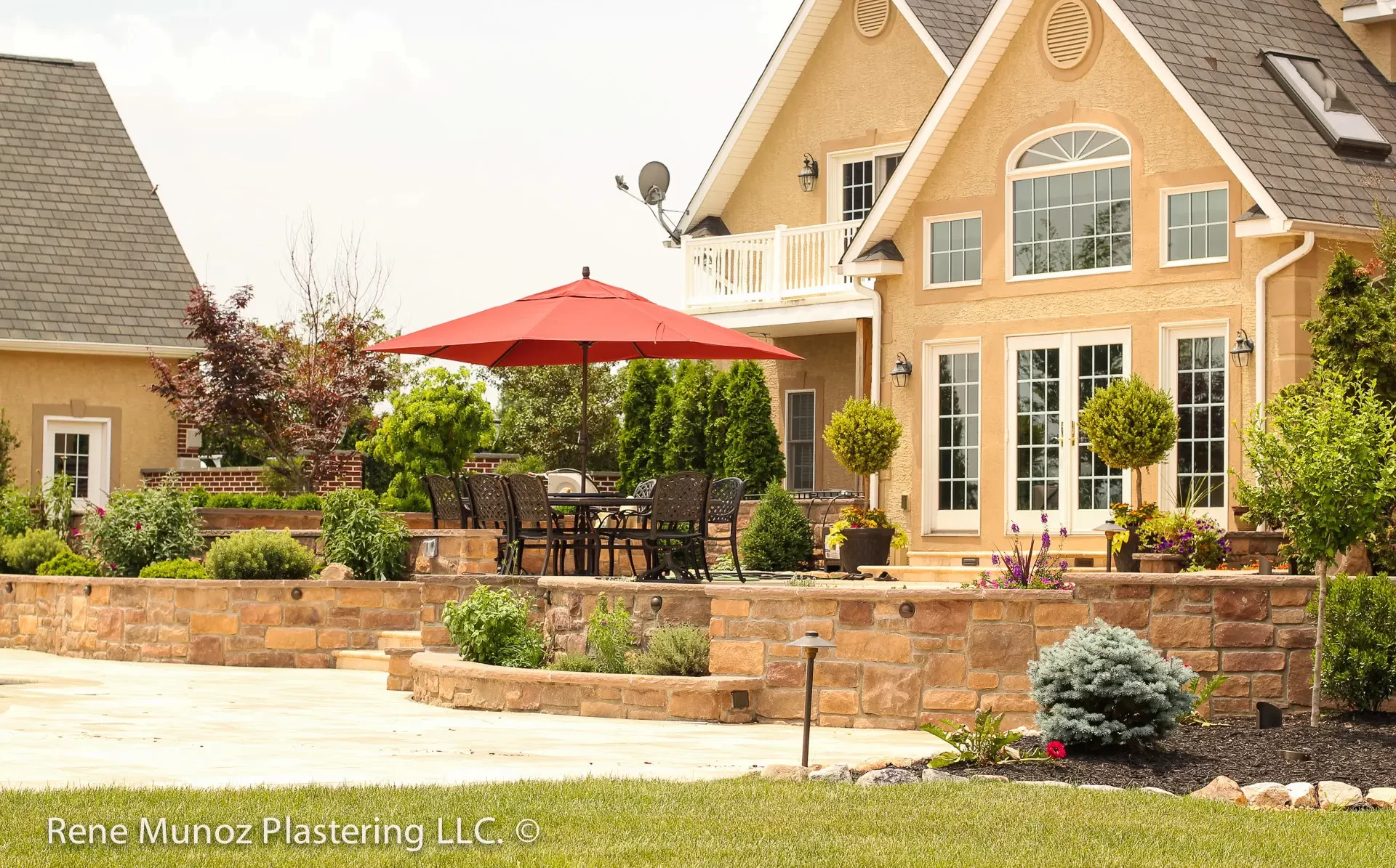 Acrylic stucco veneer stone contractor in Royersford PA 19468-13