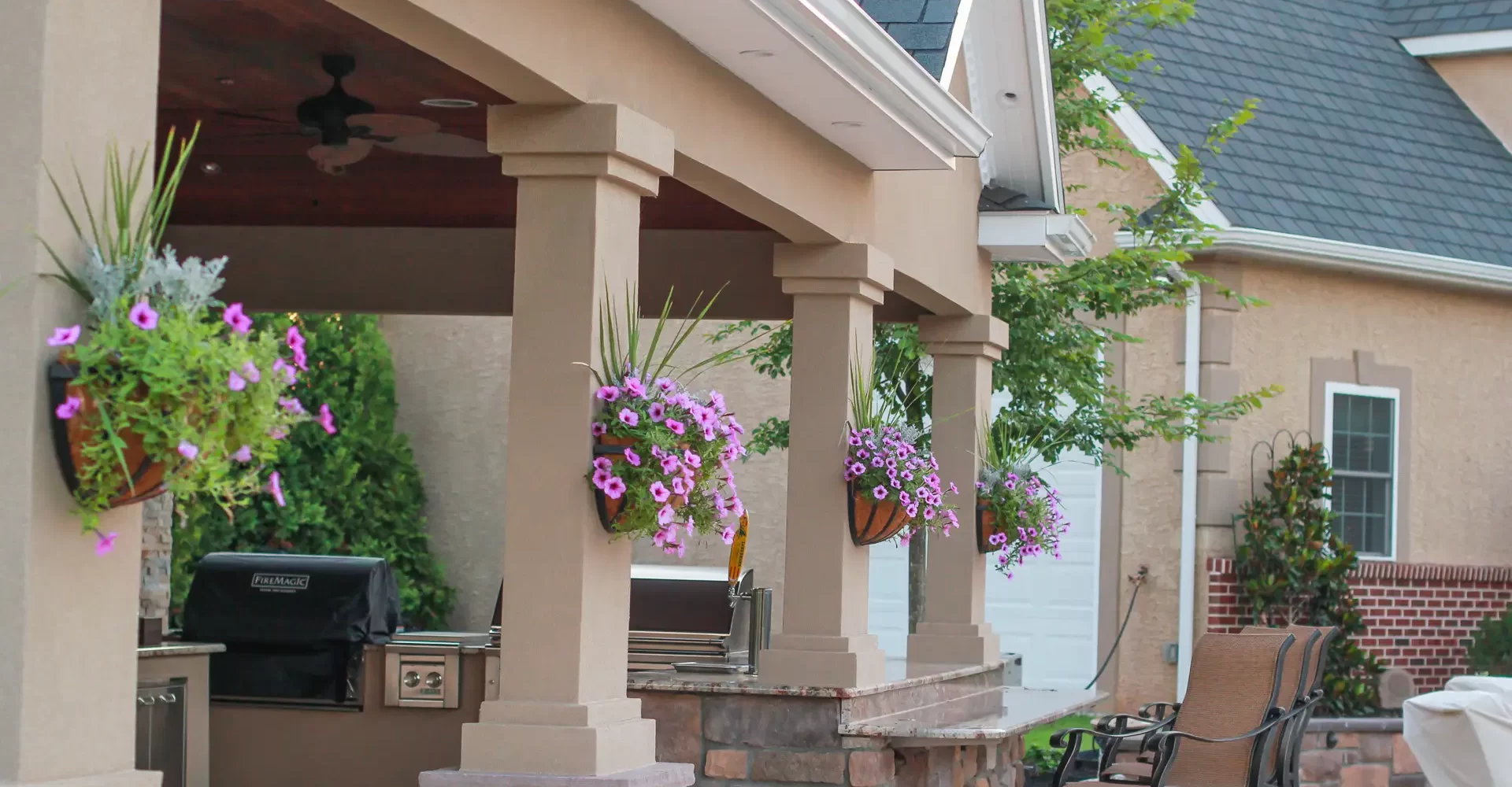 Acrylic stucco veneer stone contractor in Royersford PA 19468-3