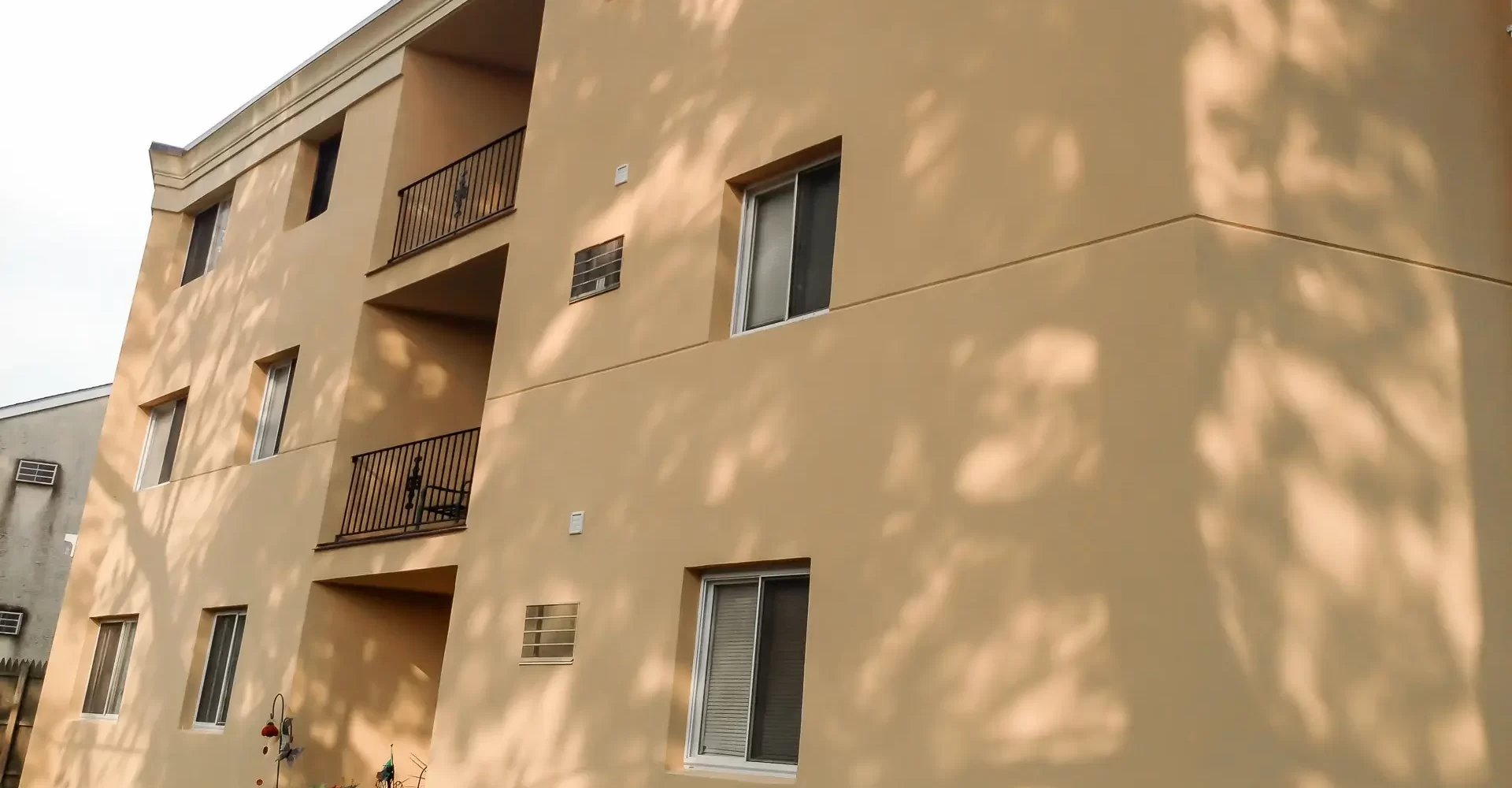 EIFS comercial Stucco Renovation contractor in Paoli PA -4