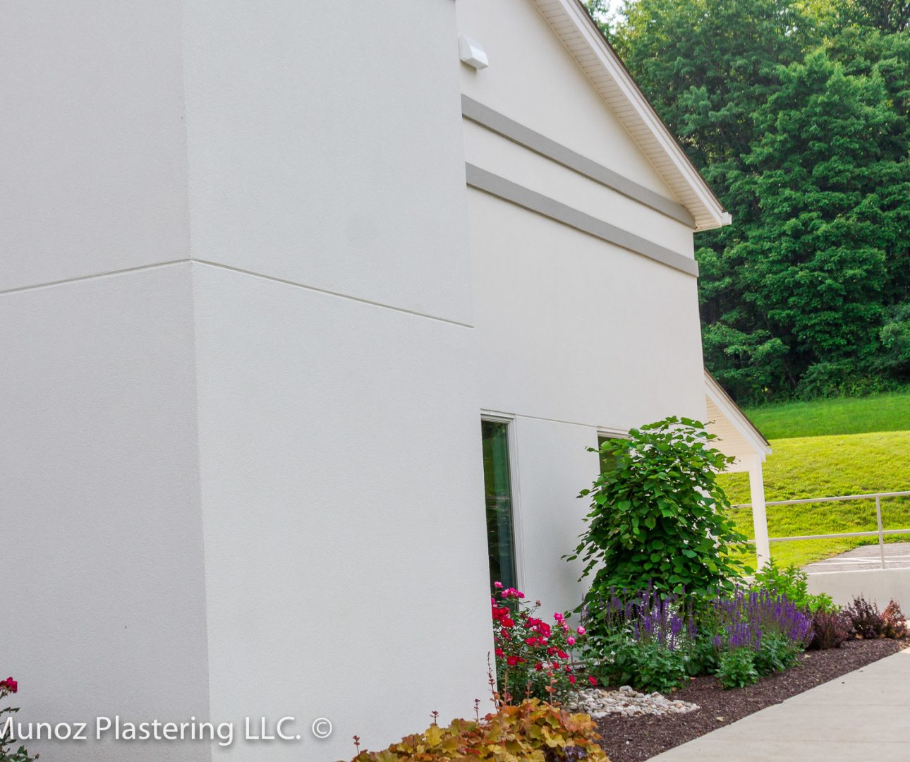 Professional  residential & commercial  Stucco EIFS  plastering contractor near me, acrylic EIFS stucco installer in PA, Stucco Pro, Certified  EIFS stucco company near me 