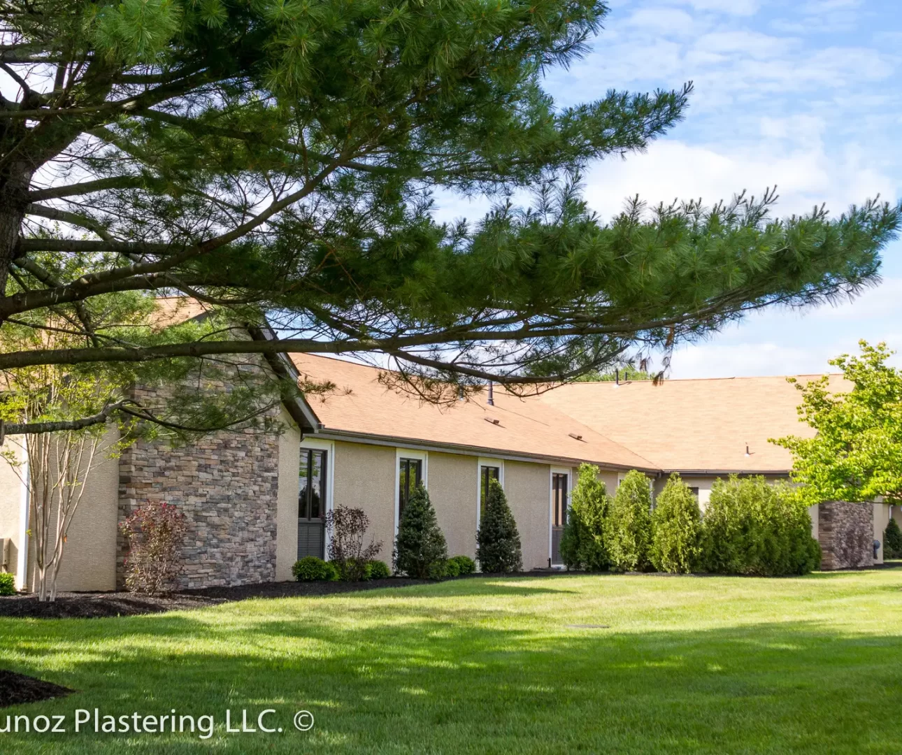 commercial stucco and stone contractor, professional in Adubon PA 19403-4