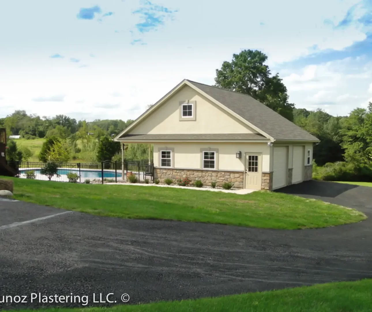 stucco and veneer stone contractor in Collegeville PA -1